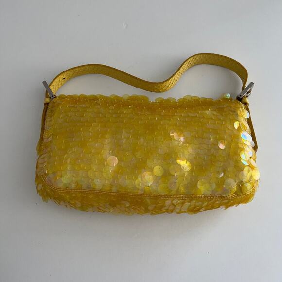 Vintage Fendi Yellow sequin Baguette - Picture 4 of 12